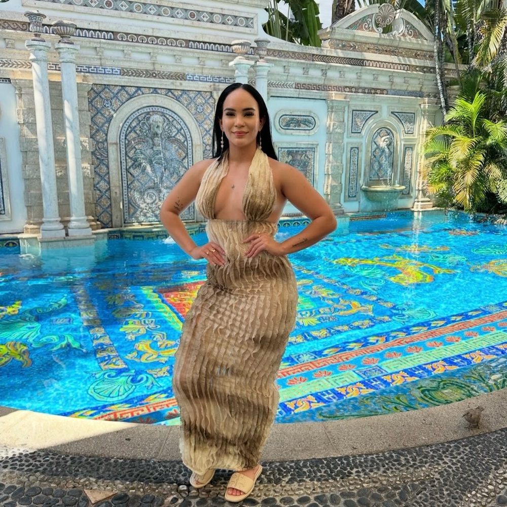 Good condition fashion nova dress